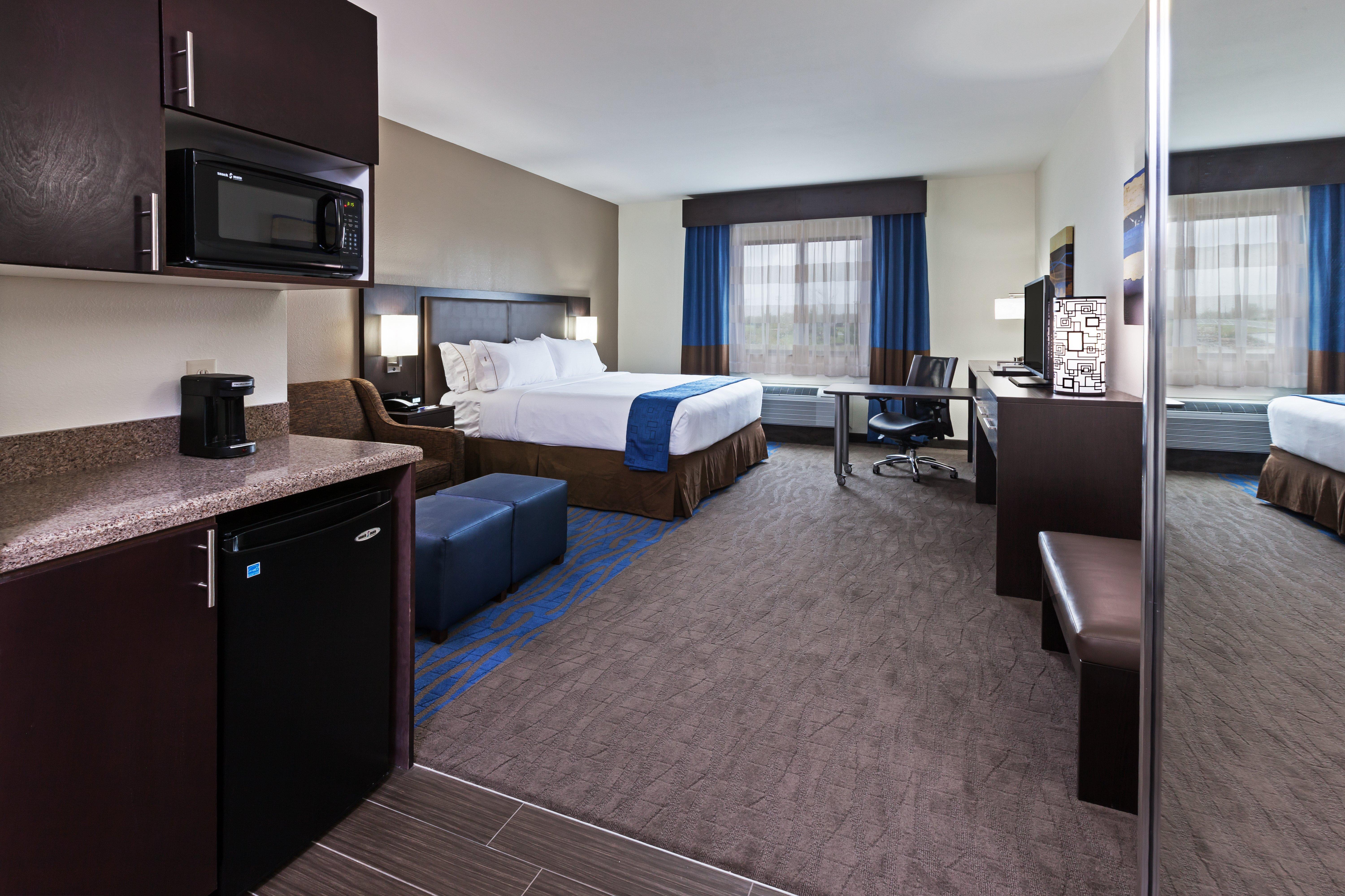 Holiday Inn Express & Suites Glenpool By Ihg Esterno foto