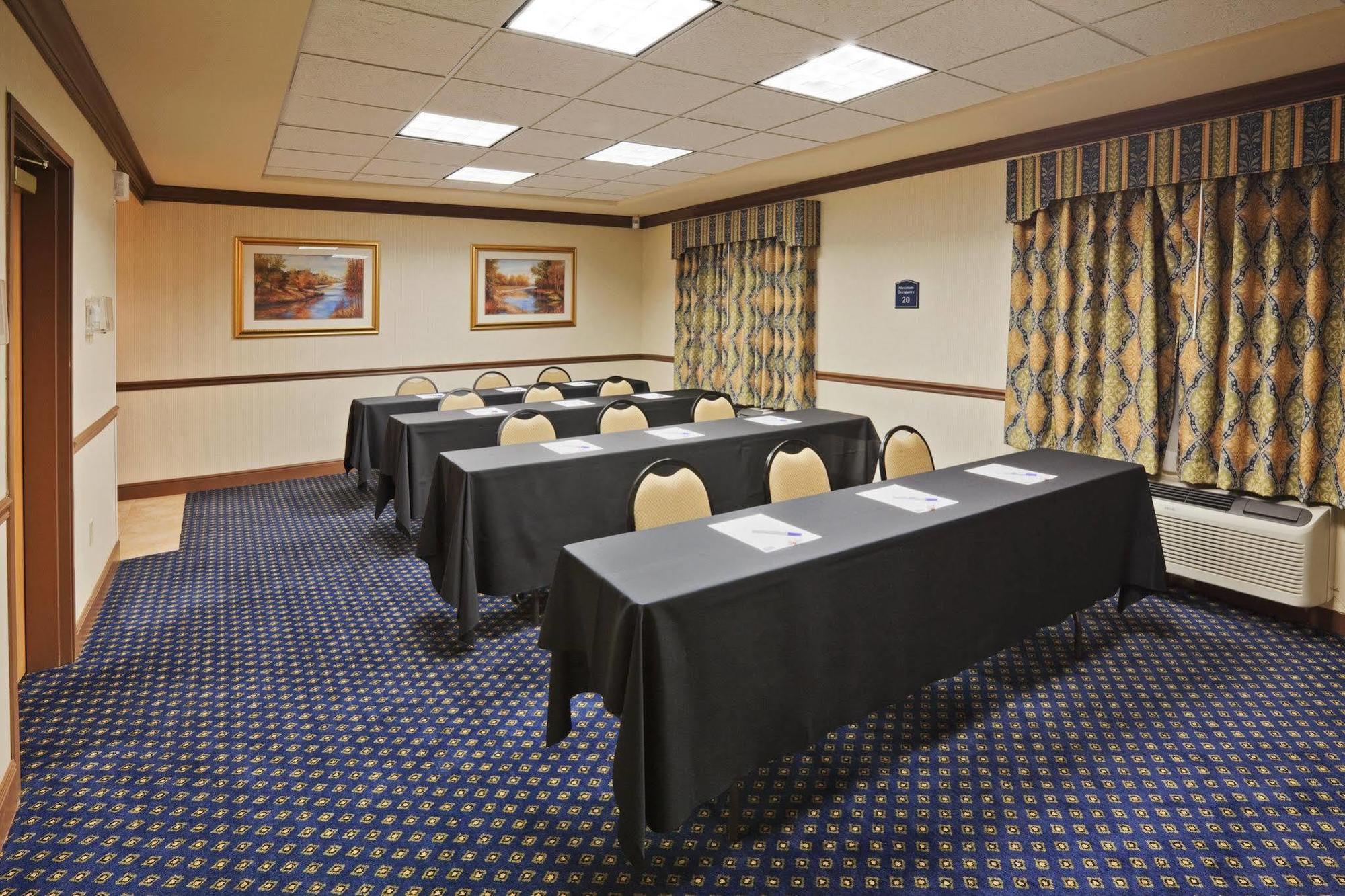 Holiday Inn Express & Suites Glenpool By Ihg Esterno foto